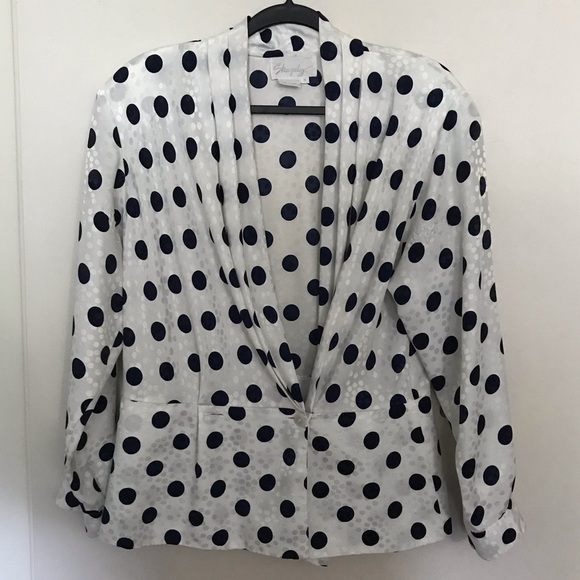 Shapely Polka Dot Open Front Blouse - Picture 1 of 5